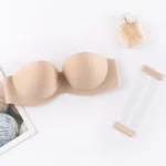 Ultimate Versatility:Black Seamless Strapless Multi-Way Bra - Image 10