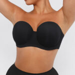 Ultimate Versatility:Black Seamless Strapless Multi-Way Bra - Image 5